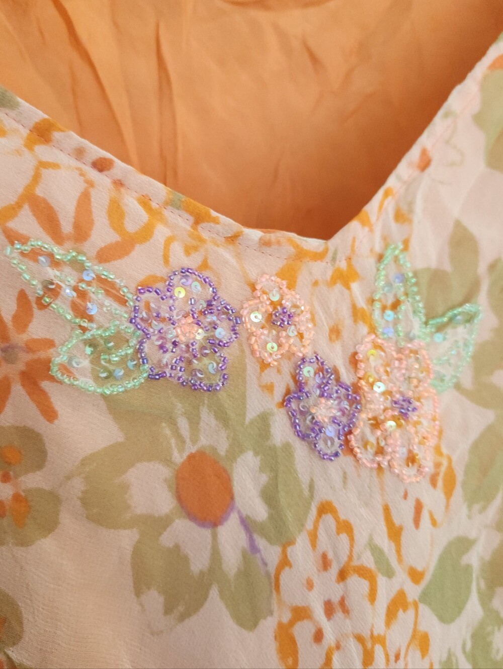 100% Silk Signature Beaded Y2k Dress - Picture 4 of 8